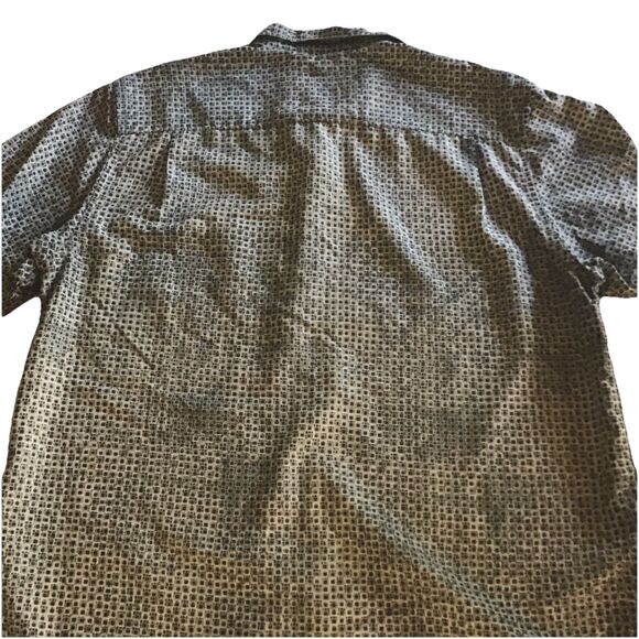Columbia Shirt Green Tan Geometric Print Button Up Short Sleeve Fishing Mens XL - Picture 6 of 8